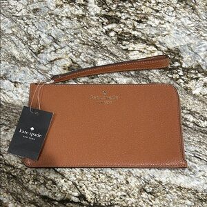 Kate Spade Brown Leather Wristlet brand new